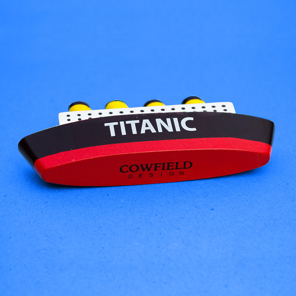 Mini Titanic Model